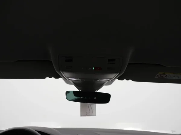Volkswagen Tiguan (2022) — foto 16 van 29