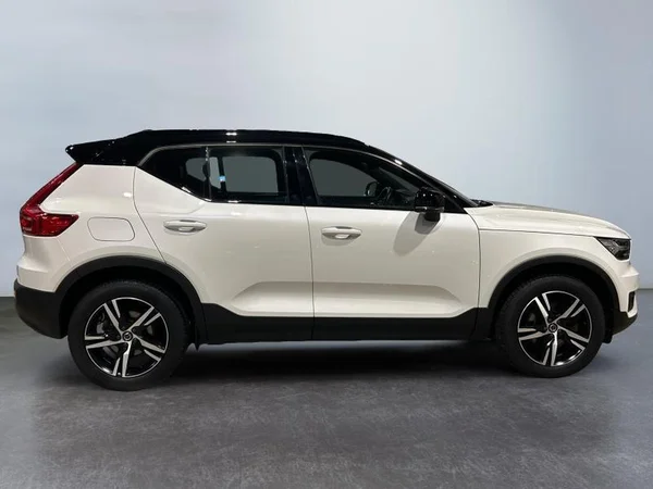 VOLVO XC40 (2018) — foto 30 van 32