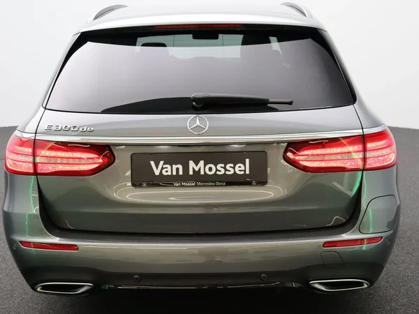 Mercedes-Benz E-Klasse (2020) — foto 19 van 32