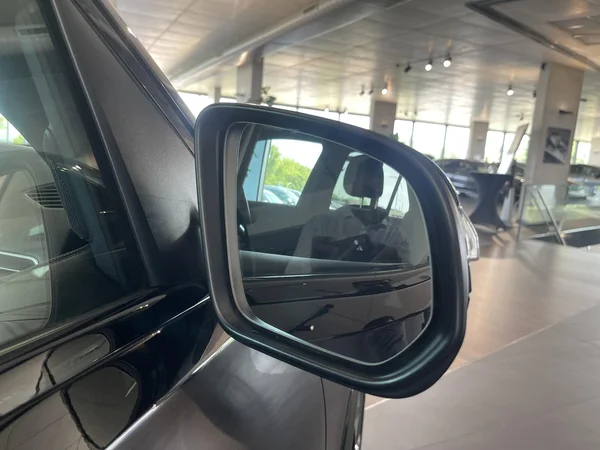 Mercedes-Benz GLE (2023) — foto 10 van 23