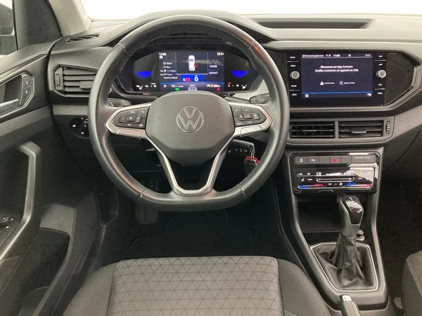 VOLKSWAGEN T-Cross (2024) — foto 8 van 36