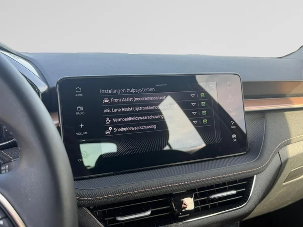 SKODA Fabia (2024) — foto 11 van 21