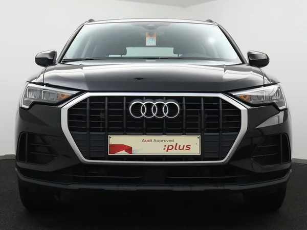 AUDI Q3 PHEV (2021) — foto 24 van 29