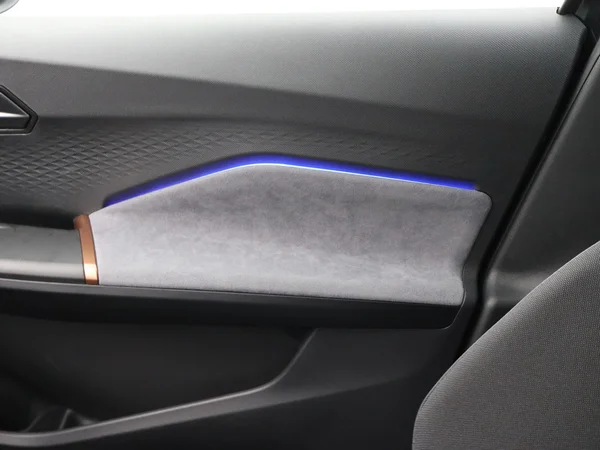 CUPRA Born (2025) — foto 14 van 25