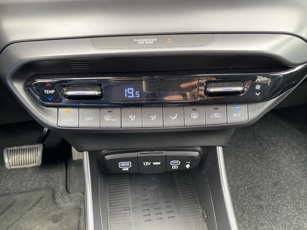 Hyundai i20 (2024) — foto 11 van 22