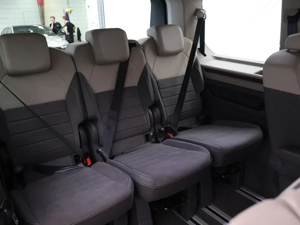 Volkswagen Multivan (2025) — foto 3 van 29