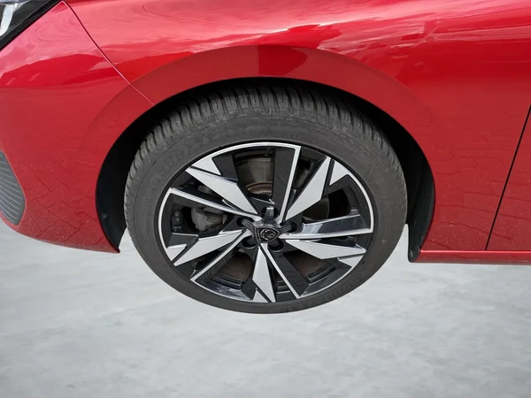 Peugeot 308 (2022) — foto 2 van 21