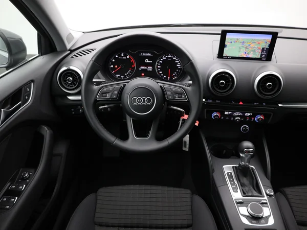 AUDI A3 Sedan (2019) — foto 17 van 18