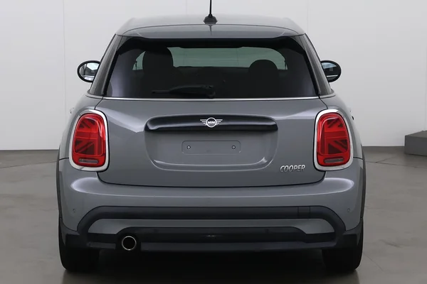 Mini Mini 5 Doors (F55 LCI II) (2021) — foto 11 van 16
