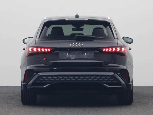 AUDI A3 Sportback (2024) — foto 10 van 20