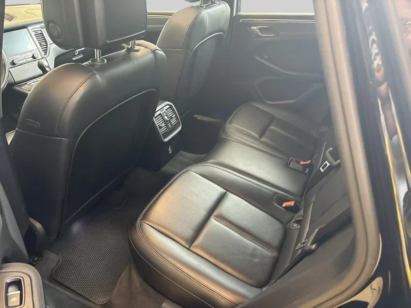 Porsche Macan (2019) — foto 17 van 26