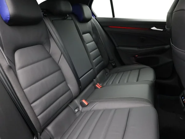 VOLKSWAGEN Golf VIII R (2026) — foto 17 van 27