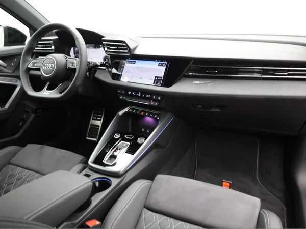 AUDI A3 Sportback PHEV (2025) — foto 19 van 25