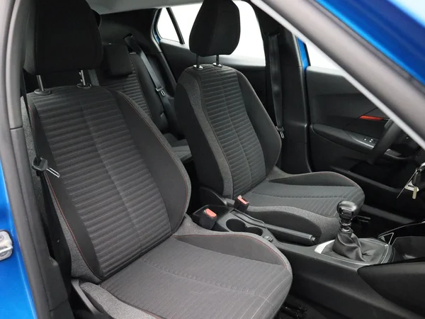 Peugeot 2008 (2022) — foto 26 van 39