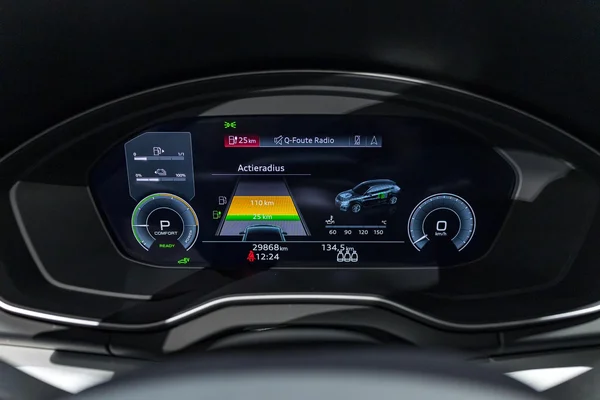 Audi Q5 (2023) — foto 4 van 34