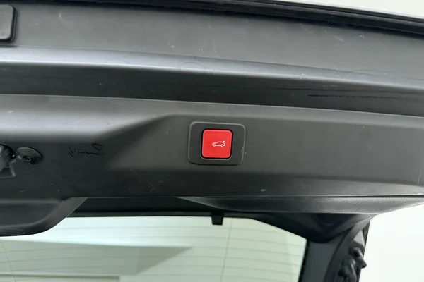 Peugeot 3008 (2025) — foto 9 van 17