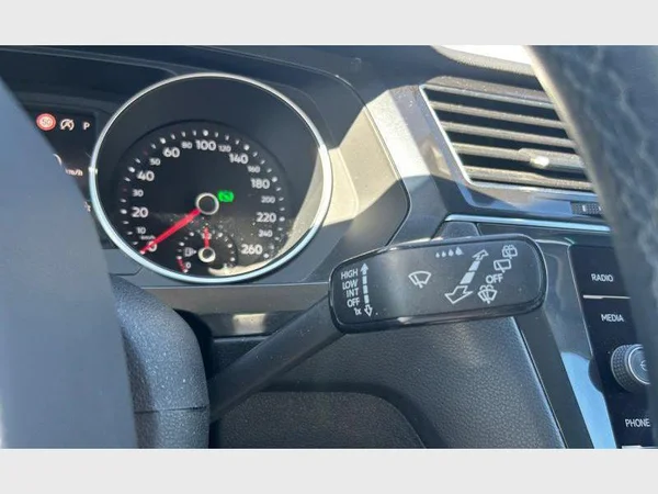 Volkswagen Tiguan (2023) — foto 18 van 29