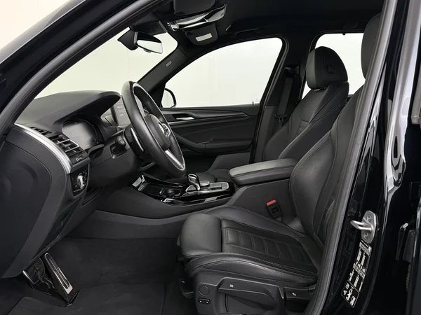BMW X3 (2022) — foto 2 van 30