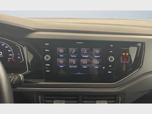 Volkswagen Taigo (2023) — foto 7 van 22