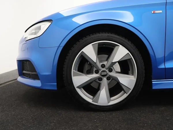 Audi A3 (2018) — foto 6 van 22