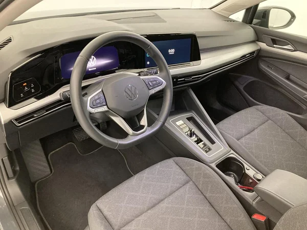 VOLKSWAGEN Golf VIII (2024) — foto 35 van 36