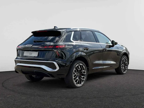 AUDI Q3 SUV e-hybrid (PHEV) (2025) — foto 9 van 16