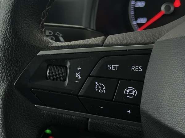 SEAT Arona (2022) — foto 9 van 27