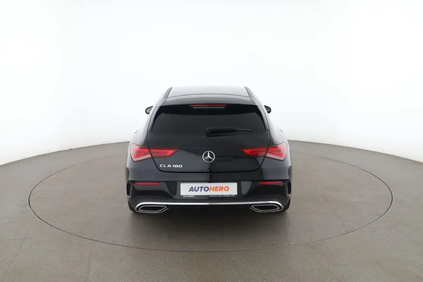 Mercedes-Benz CLA-Klasse (2020) — foto 11 van 16