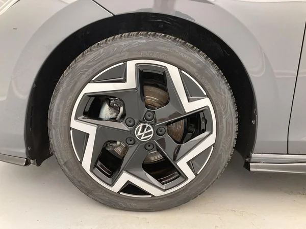 VOLKSWAGEN Golf VIII (2025) — foto 19 van 36