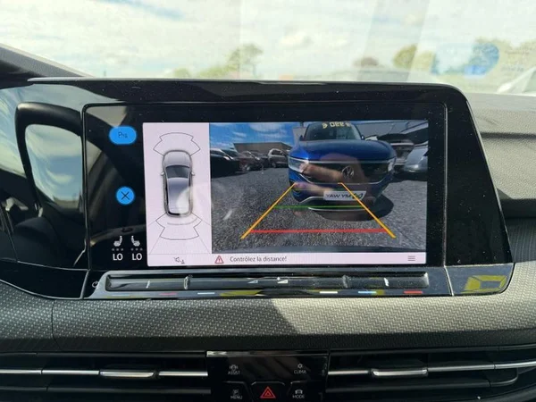 VOLKSWAGEN Golf VIII Dsl (2023) — foto 11 van 23