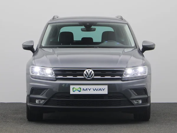 VOLKSWAGEN Tiguan (2019) — foto 17 van 21