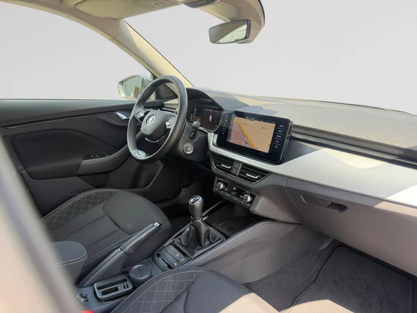 SKODA Kamiq (2023) — foto 18 van 22