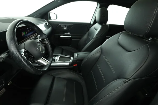 Mercedes-Benz GLA-Klasse (2024) — foto 16 van 16