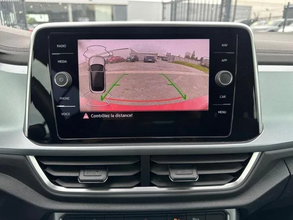 VOLKSWAGEN T-Roc Cabriolet (2023) — foto 8 van 31