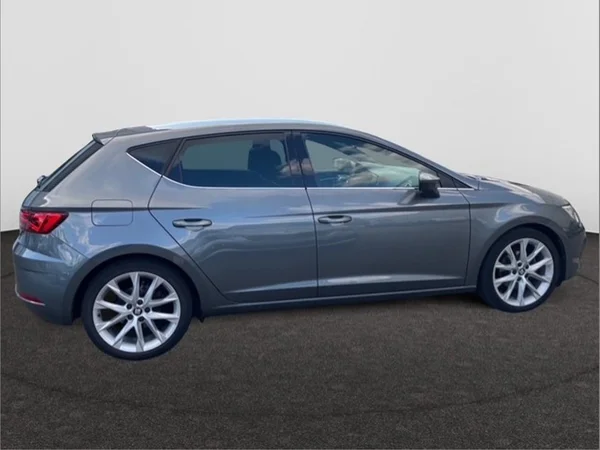 SEAT Leon (2017) — foto 17 van 20