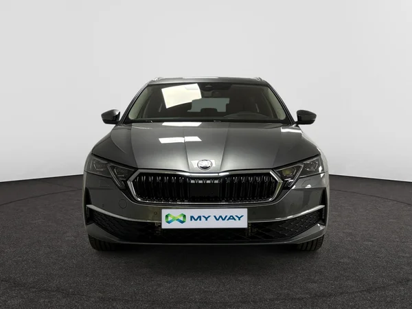 SKODA Octavia Combi (2025) — foto 10 van 15