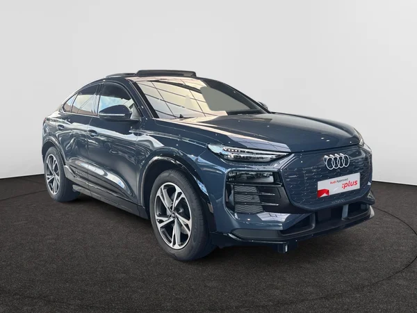 AUDI Q6 Sportback e-tron (2026) — foto 21 van 22