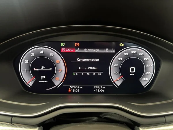 AUDI A4 (2020) — foto 12 van 13