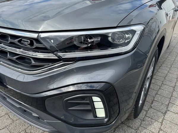 VOLKSWAGEN T-Roc (2022) — foto 9 van 24