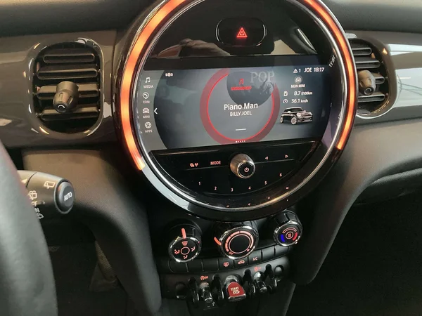MINI One (2022) — foto 4 van 19