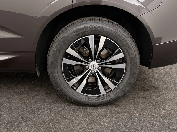 VOLVO XC60 (2022) — foto 7 van 30