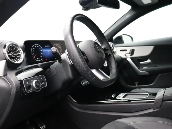 Mercedes-Benz CLA (2026) — foto 4 van 32