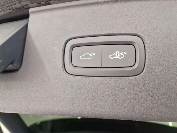 Volvo EX90 (2025) — foto 5 van 17