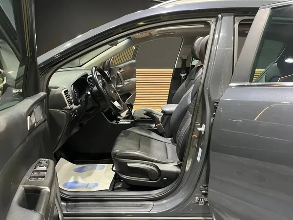 Kia Sportage (2021) — foto 20 van 22