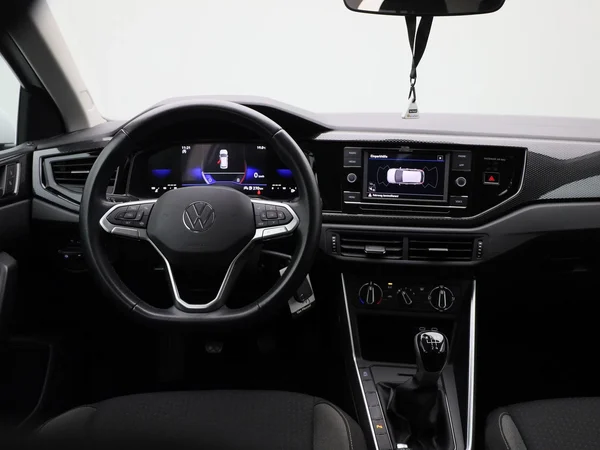 Volkswagen Polo (2024) — foto 35 van 37