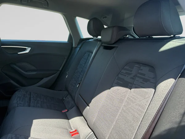 AUDI A5 Avant (2025) — foto 13 van 24