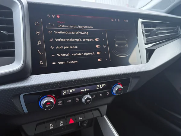 AUDI A1 Sportback (2025) — foto 6 van 19