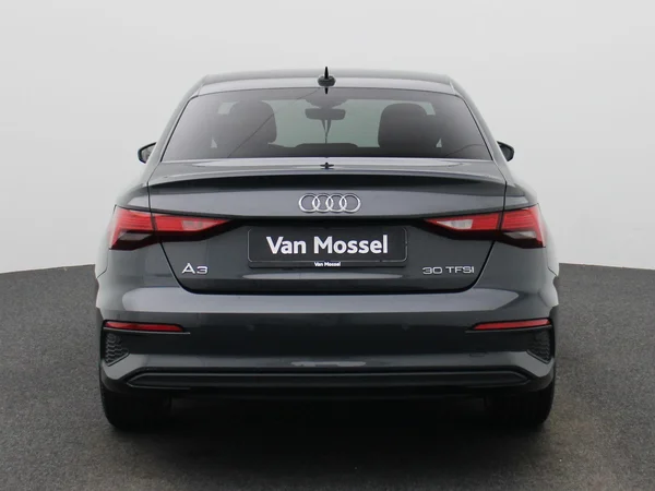 Audi A3 (2022) — foto 38 van 42