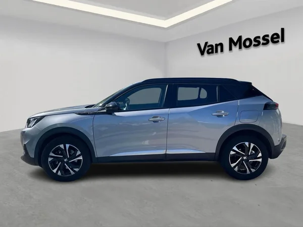 Peugeot 2008 (2022) — foto 18 van 19
