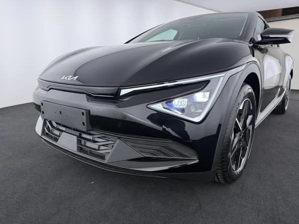 KIA EV6 (2025) — foto 24 van 30
